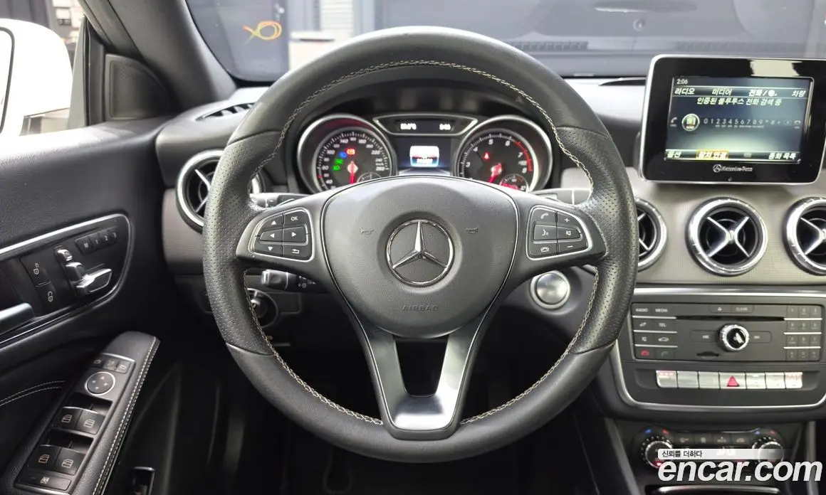 Mercedes-Benz CLA-Class 2016 2.0 автомат (гидро), фото 13