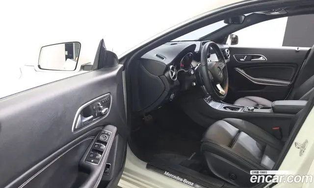 Mercedes-Benz CLA-Class 2016 2.0 автомат (гидро), миниатюра 10