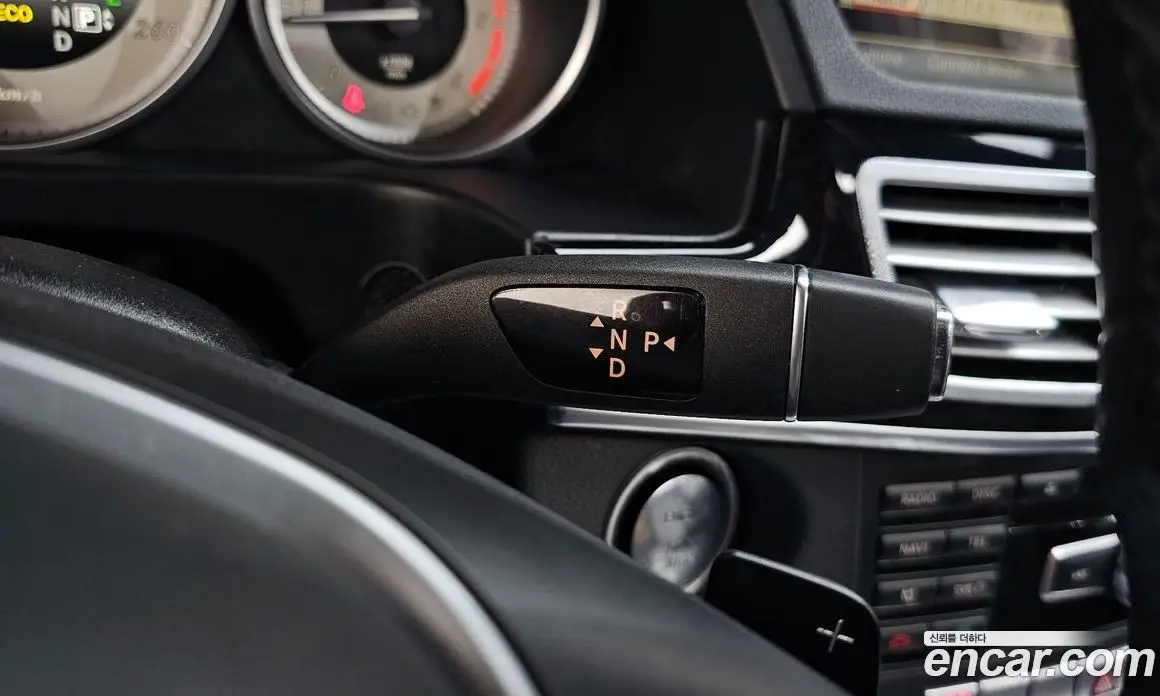 Mercedes-Benz E-Class 2014 2.1 автомат (гидро), фото 19