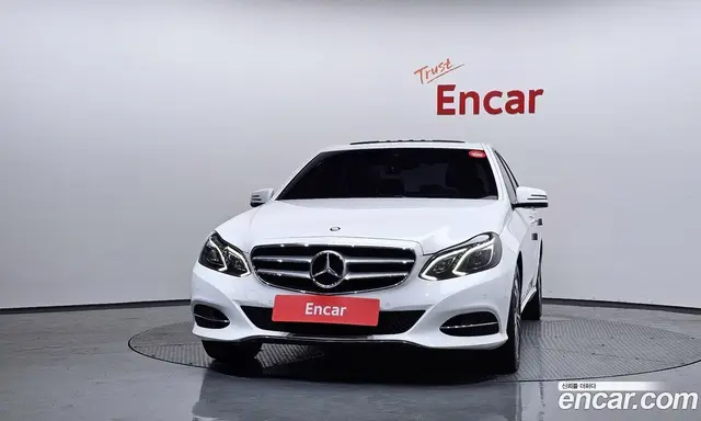 Mercedes-Benz E-Class 2014 2.1 автомат (гидро), миниатюра 3
