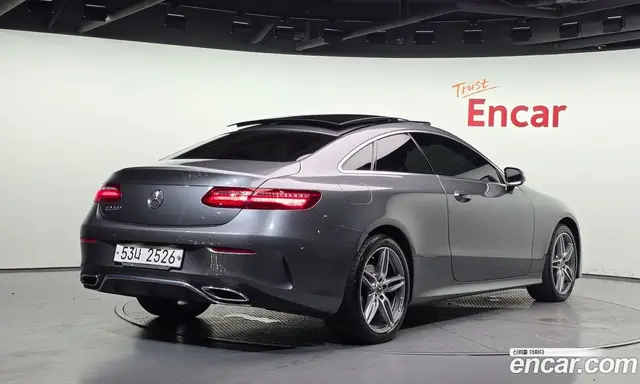 Mercedes-Benz E-Class 2017 1.9 автомат (гидро), миниатюра 2
