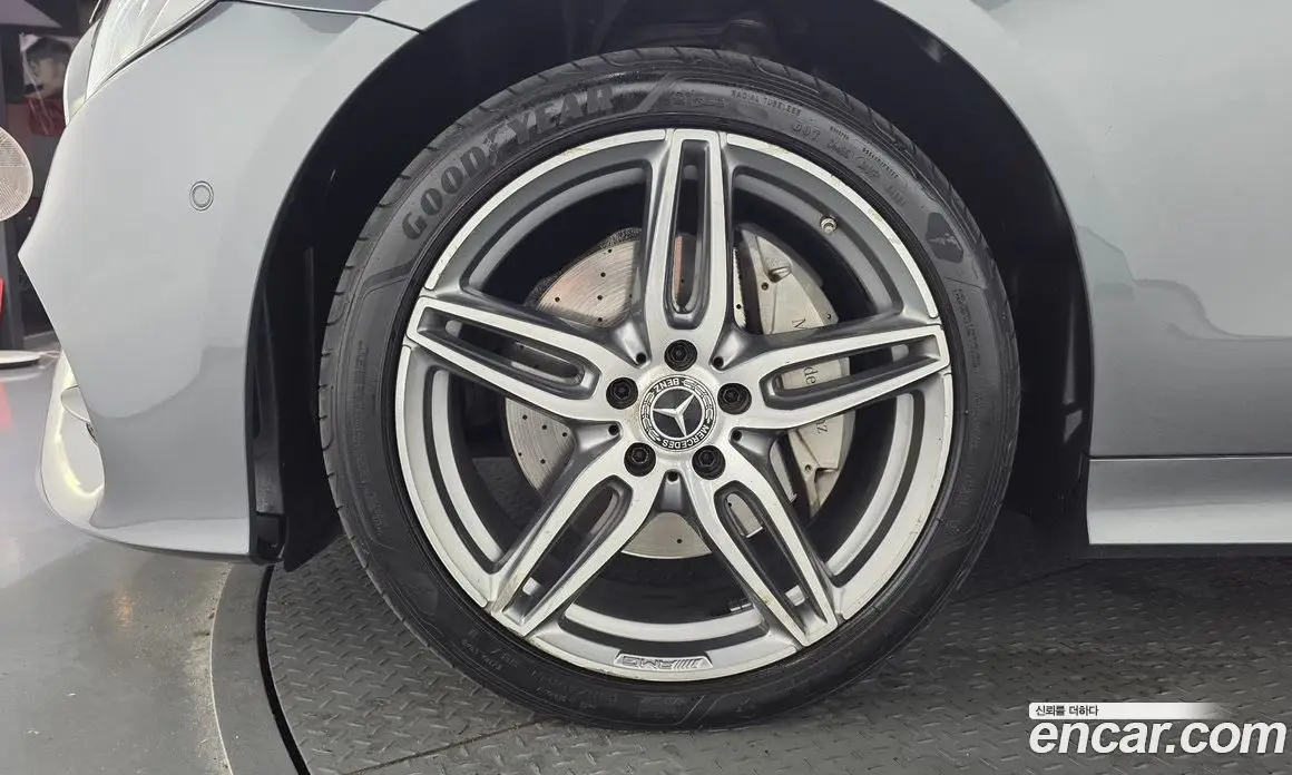 Mercedes-Benz E-Class 2017 1.9 автомат (гидро), фото 5