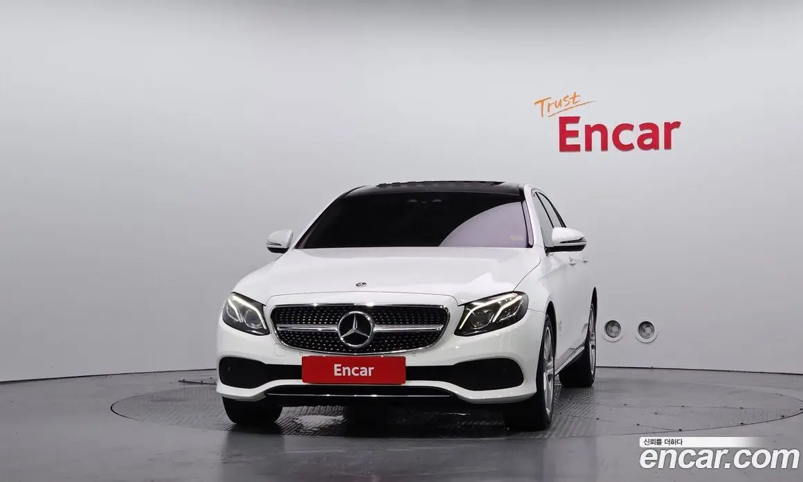 Mercedes-Benz E-Class 2017 1.9 автомат (гидро), фото 3