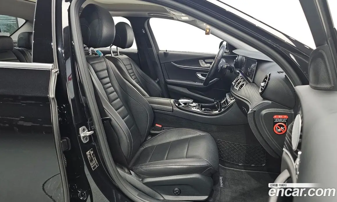 Mercedes-Benz E-Class 2018 2.0 автомат (гидро), фото 13