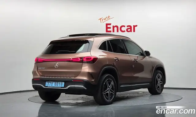 Mercedes-Benz EQA 2022 0.2 автомат (гидро), миниатюра 2