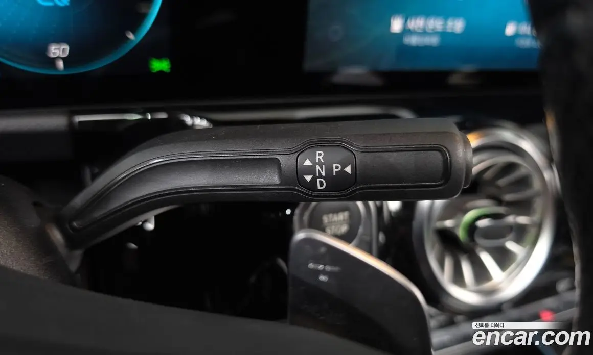 Mercedes-Benz EQA 2022 0.2 автомат (гидро), фото 12