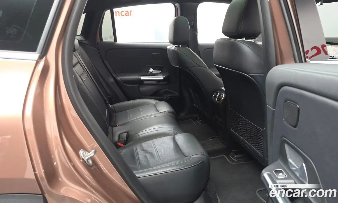 Mercedes-Benz EQA 2022 0.2 автомат (гидро), фото 17