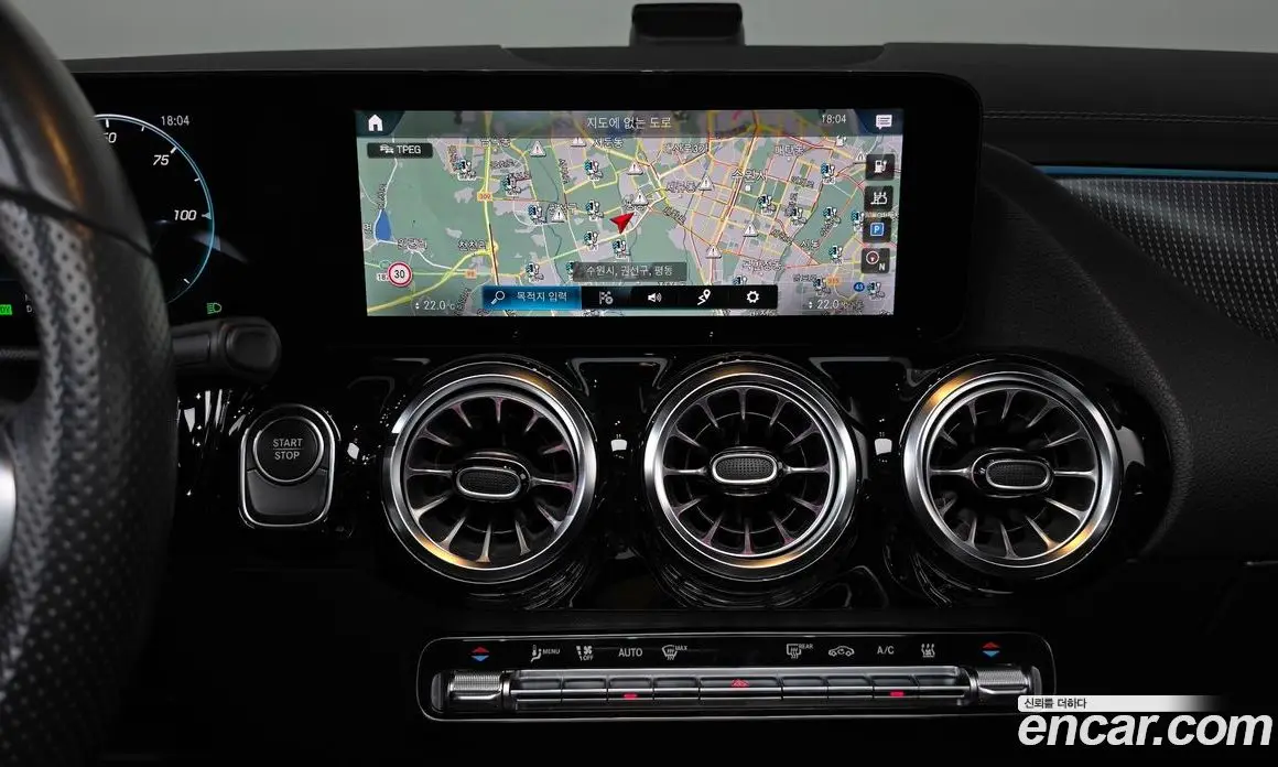 Mercedes-Benz EQA 2022 0.2 автомат (гидро), фото 18