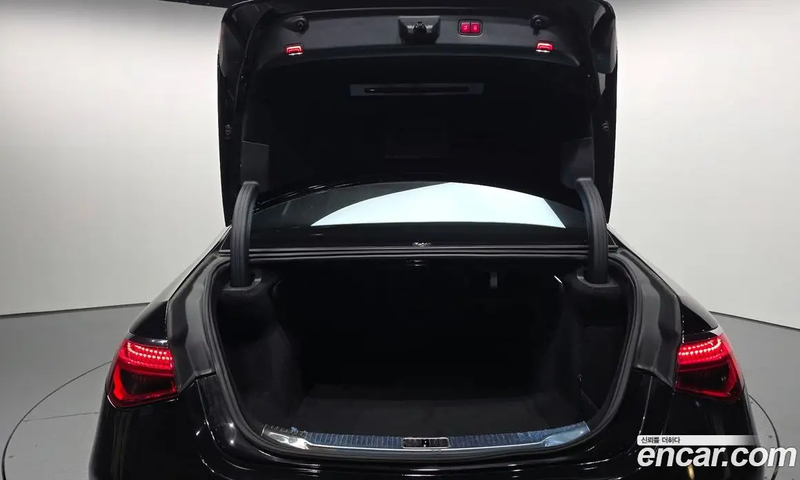 Mercedes-Benz S-Class 2021 4.0 автомат (гидро), фото 20