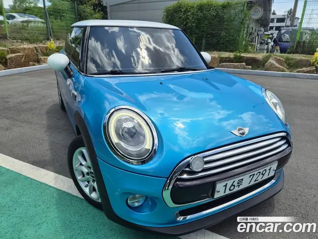 Mini Cooper 2015 1.5 автомат (гидро), миниатюра 2