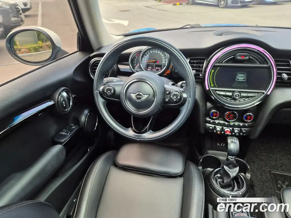 Mini Cooper 2015 1.5 автомат (гидро), фото 11