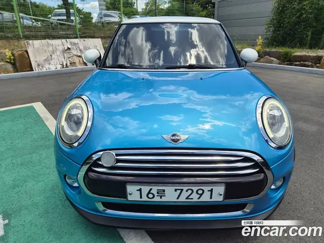 Mini Cooper 2015 1.5 автомат (гидро), миниатюра 3