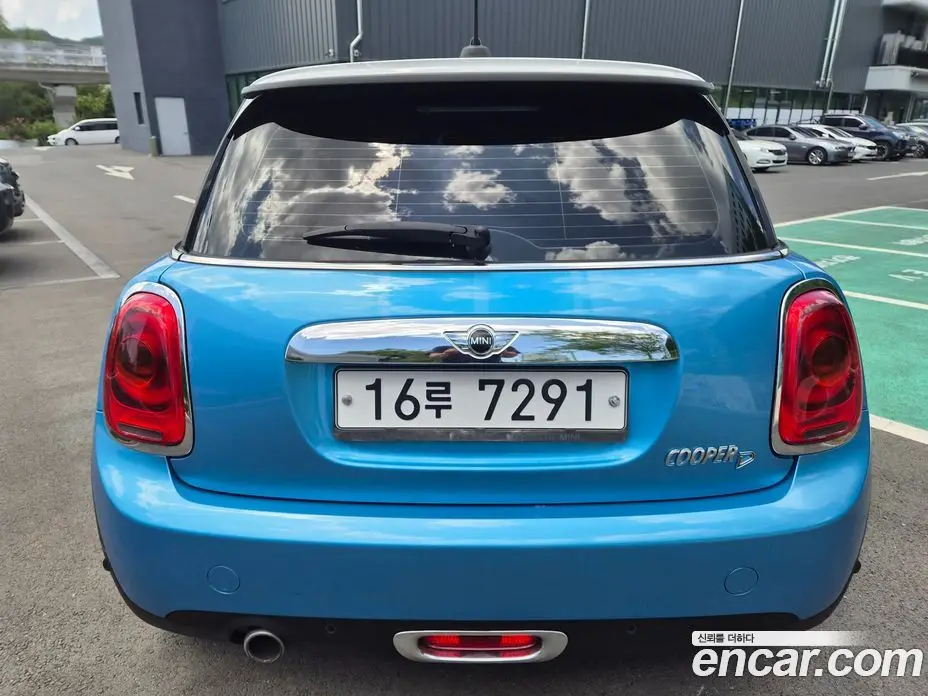 Mini Cooper 2015 1.5 автомат (гидро), фото 7