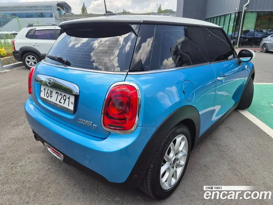 Mini Cooper 2015 1.5 автомат (гидро), фото 8