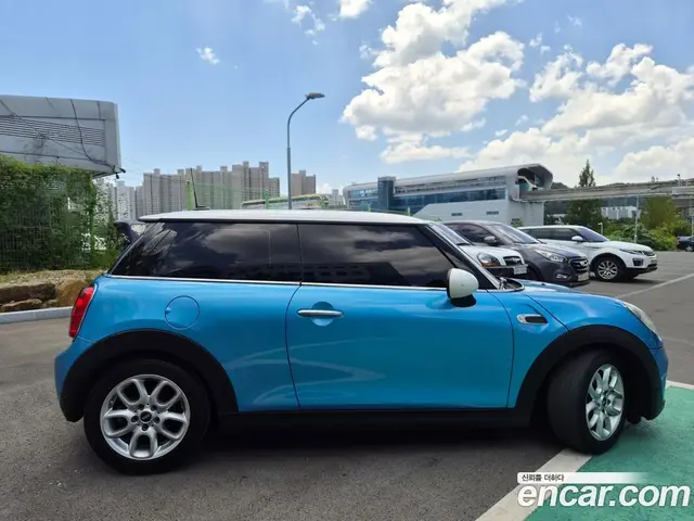 Mini Cooper 2015 1.5 автомат (гидро), миниатюра 9
