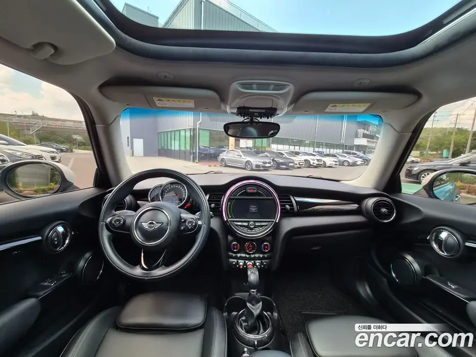 Mini Cooper 2015 1.5 автомат (гидро), фото 10