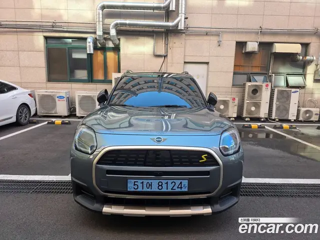 Mini Countryman, 2025, 23 125 км