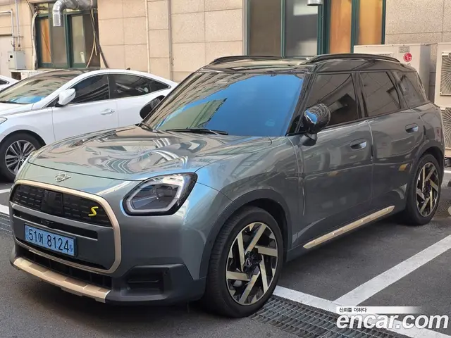 Mini Countryman 2025 автомат (гидро), миниатюра 2