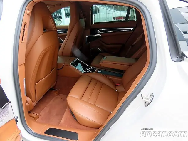 Porsche Panamera 2023 2.9 автомат (гидро), миниатюра 6