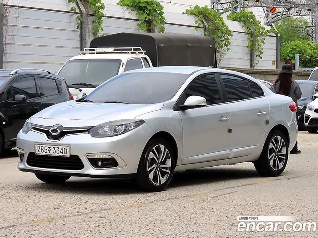 Renault (Samsung) SM3 2016 1.6 автомат (гидро), миниатюра 2