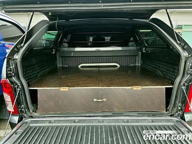 SsangYong Korando 2013 2.0 автомат (гидро), миниатюра 11