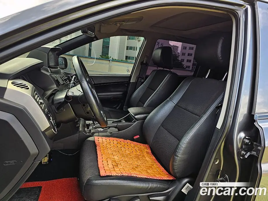 SsangYong Korando 2014 2.0 автомат (гидро), фото 11