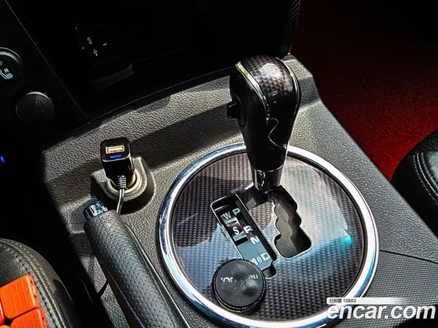 SsangYong Korando 2014 2.0 автомат (гидро), миниатюра 8