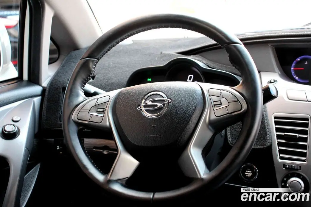 SsangYong Korando 2017 2.2 автомат (гидро), фото 13