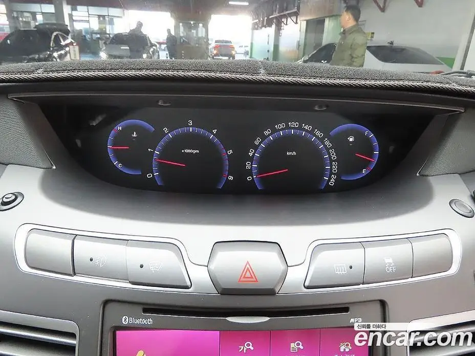 SsangYong Korando 2017 2.2 автомат (гидро), фото 12