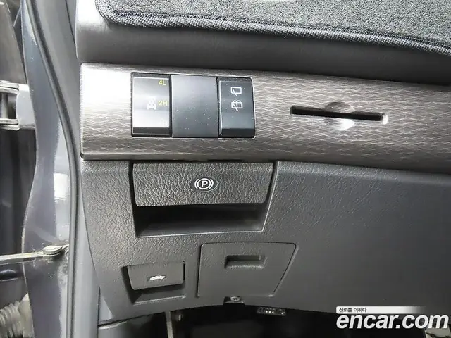 SsangYong Korando 2017 2.2 автомат (гидро), миниатюра 10
