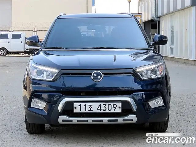SsangYong TIBOLI 2015 1.6 автомат (гидро), миниатюра 1