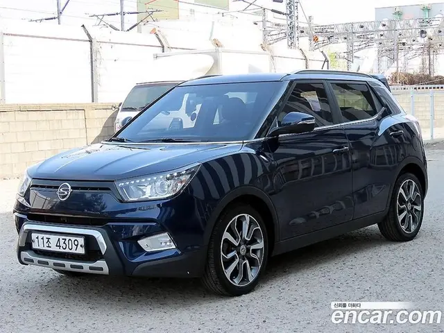 SsangYong TIBOLI 2015 1.6 автомат (гидро), миниатюра 2