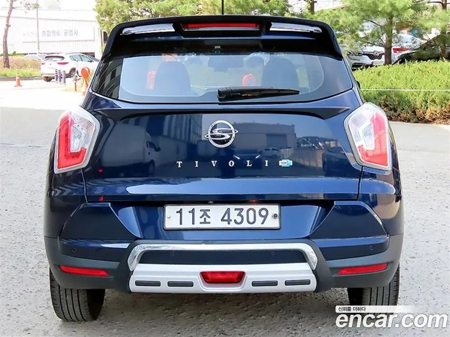 SsangYong TIBOLI 2015 1.6 автомат (гидро), фото 4