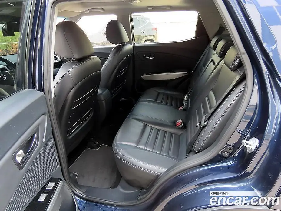 SsangYong TIBOLI 2015 1.6 автомат (гидро), фото 6