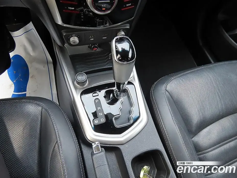 SsangYong TIBOLI 2015 1.6 автомат (гидро), фото 10