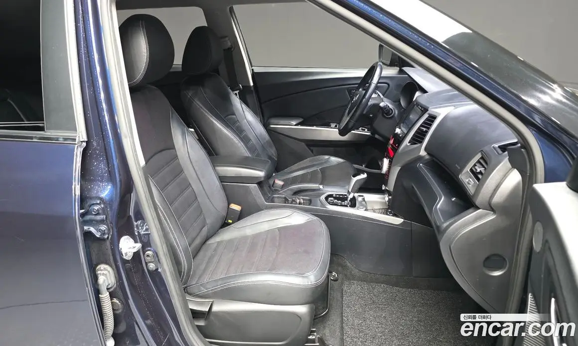 SsangYong TIBOLI 2015 1.6 автомат (гидро), фото 11