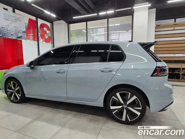 Volkswagen Golf 2025 2.0 автомат (гидро), миниатюра 5
