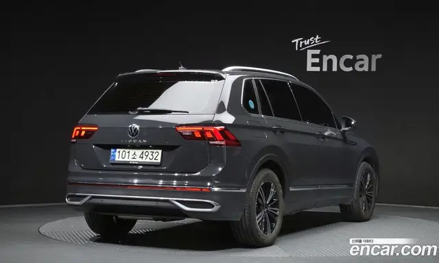 Volkswagen Tiguan 2021 2.0 автомат (гидро), миниатюра 2 Volkswagen Tiguan 2021 2.0 автомат (гидро), миниатюра 2