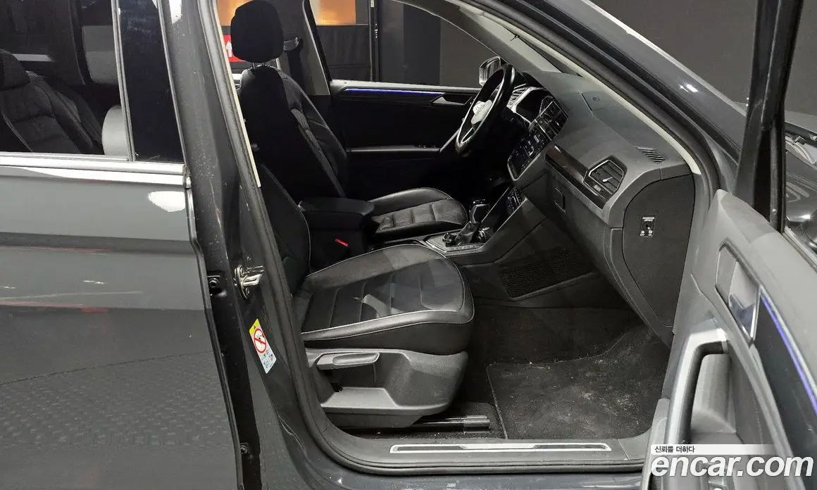 Volkswagen Tiguan 2021 2.0 автомат (гидро), фото 11 Volkswagen Tiguan 2021 2.0 автомат (гидро), фото 11