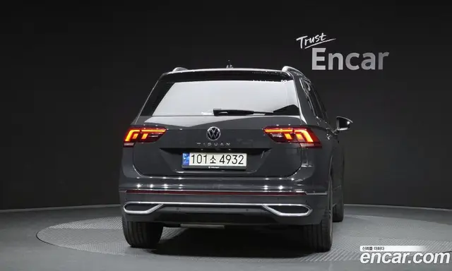 Volkswagen Tiguan 2021 2.0 автомат (гидро), миниатюра 4 Volkswagen Tiguan 2021 2.0 автомат (гидро), миниатюра 4
