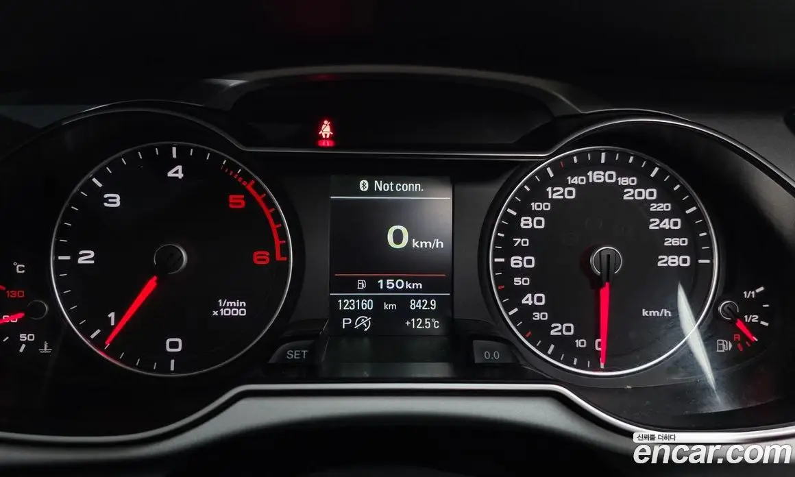 Audi A4 2015 2.0 автомат (гидро), фото 8 Audi A4 2015 2.0 автомат (гидро), фото 8