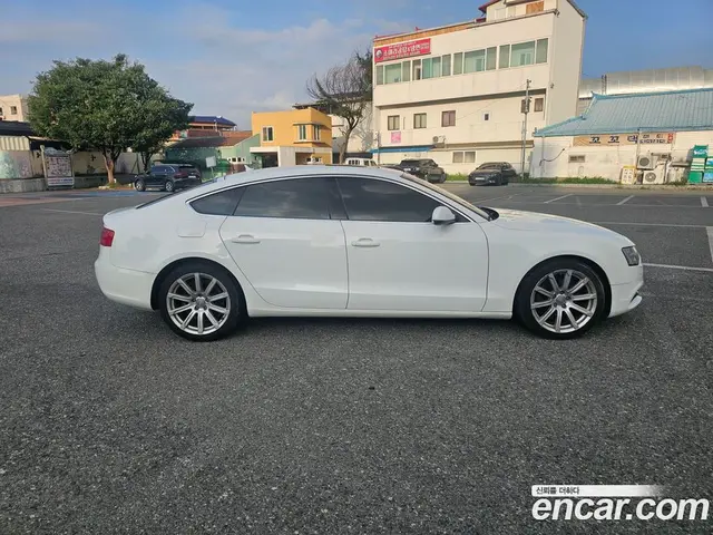 Audi A5 2013 2.0 автомат (гидро), миниатюра 6
