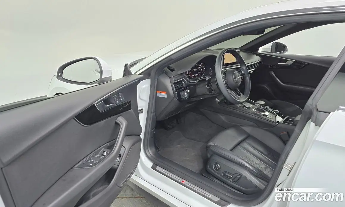 Audi A5 2019 2.0 автомат (гидро), фото 10