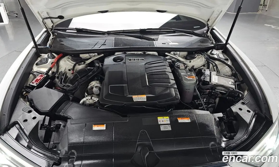 Audi A6 2022 2.0 автомат (гидро), фото 6