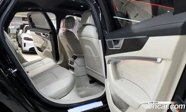 Audi A6 2025 2.0 автомат (гидро), миниатюра 11
