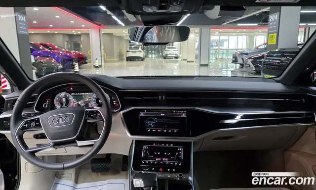 Audi A6 2025 2.0 автомат (гидро), миниатюра 9