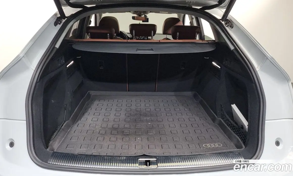 Audi Q5 2022 2.0 автомат (гидро), фото 20