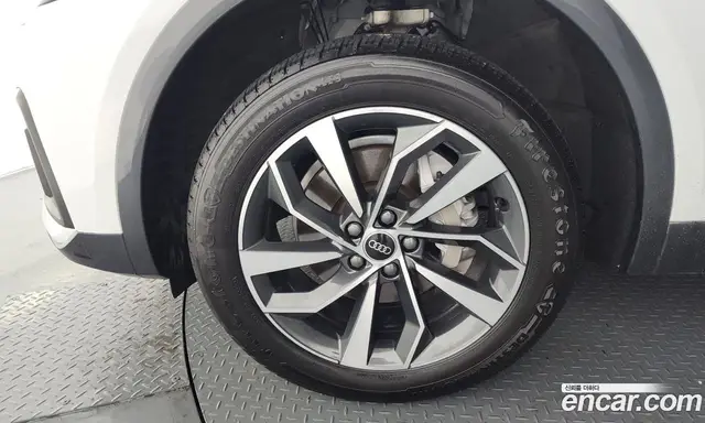 Audi Q5 2022 2.0 автомат (гидро), миниатюра 5