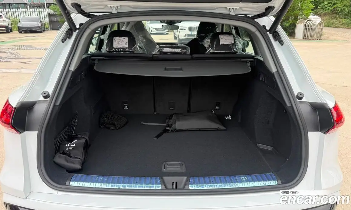 Audi Q5 2025 2.0 автомат (гидро), фото 5