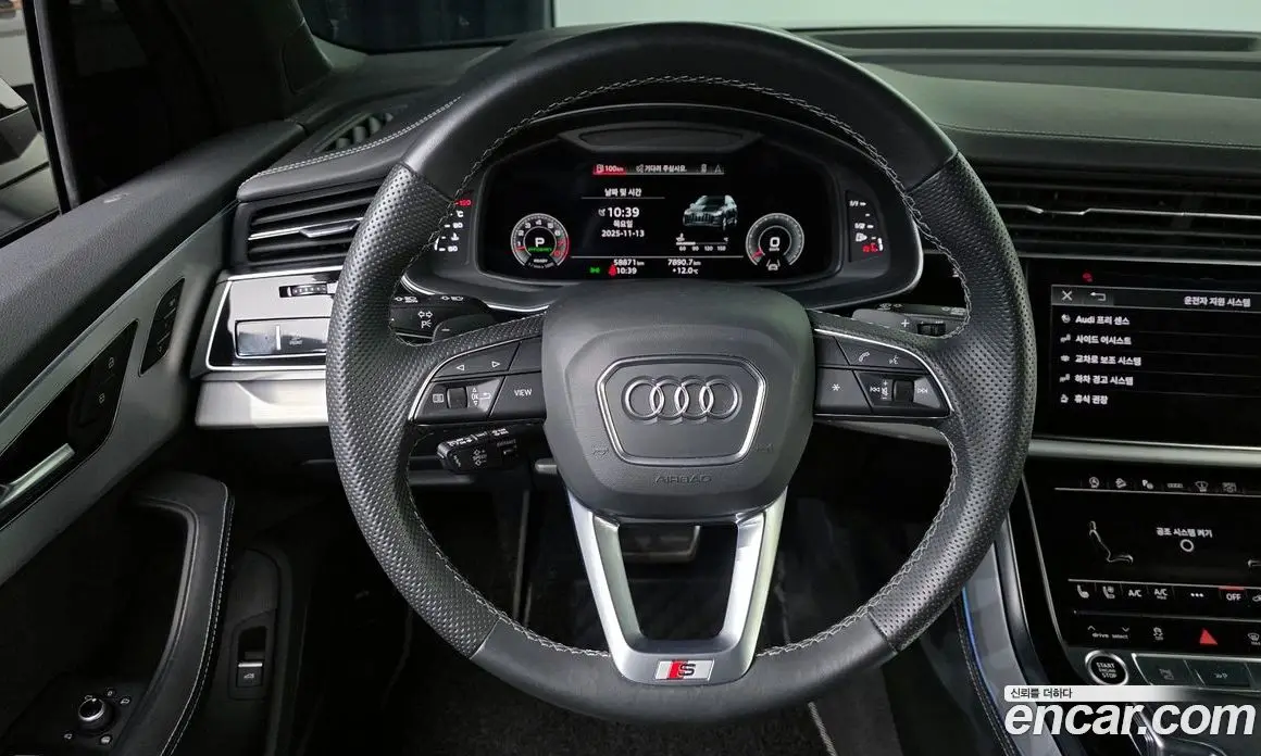 Audi Q7 2022 3.0 автомат (гидро), фото 16